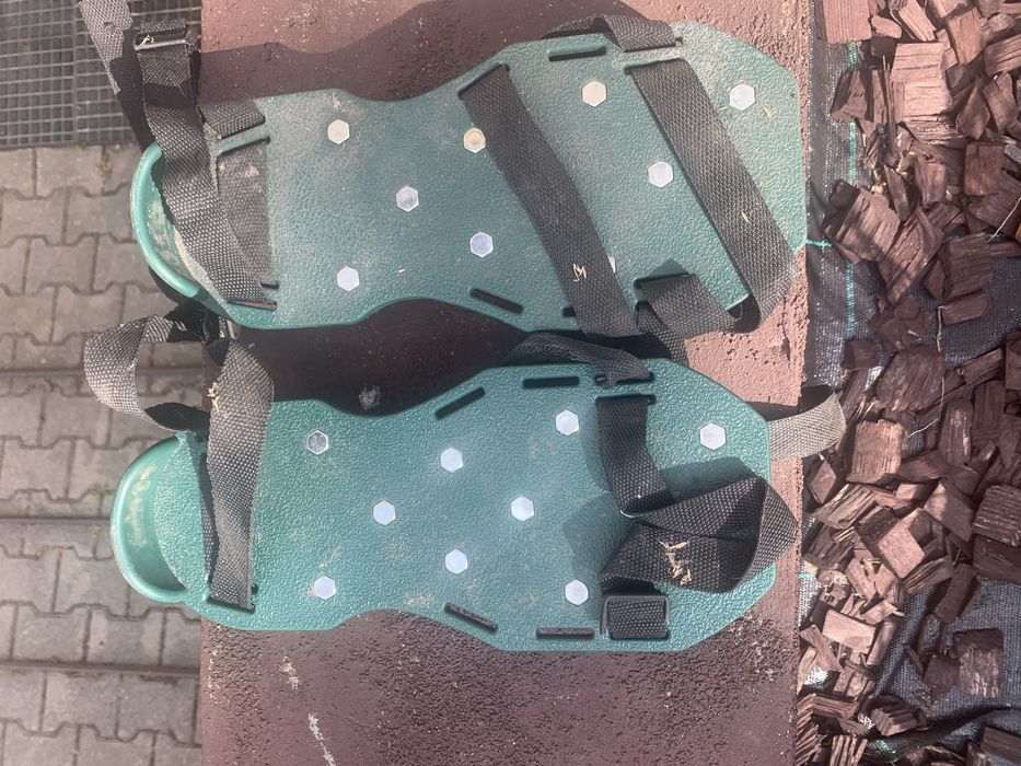 Buty do trawy areator