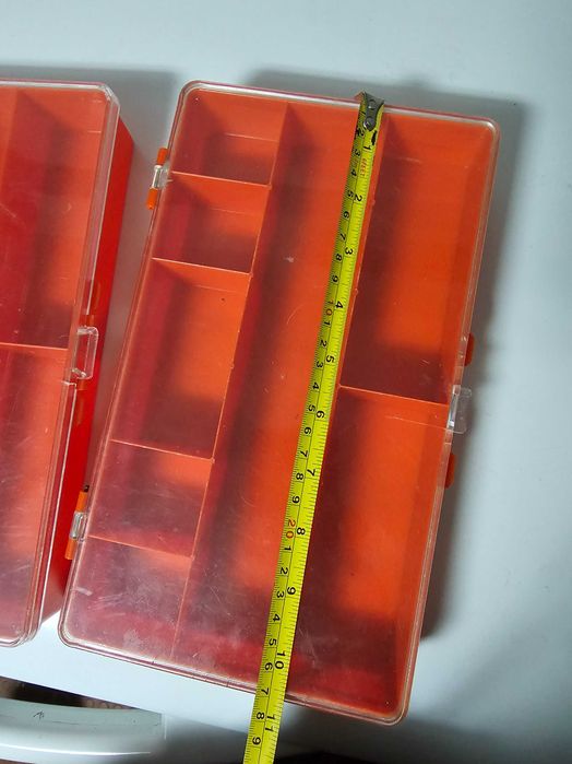 Duas caixas organizadoras