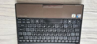 Acer Aspire One- D255