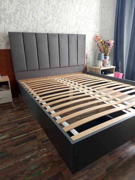 Ліжко 160 з мягким бильцем сірий велюр 160 +ламелі