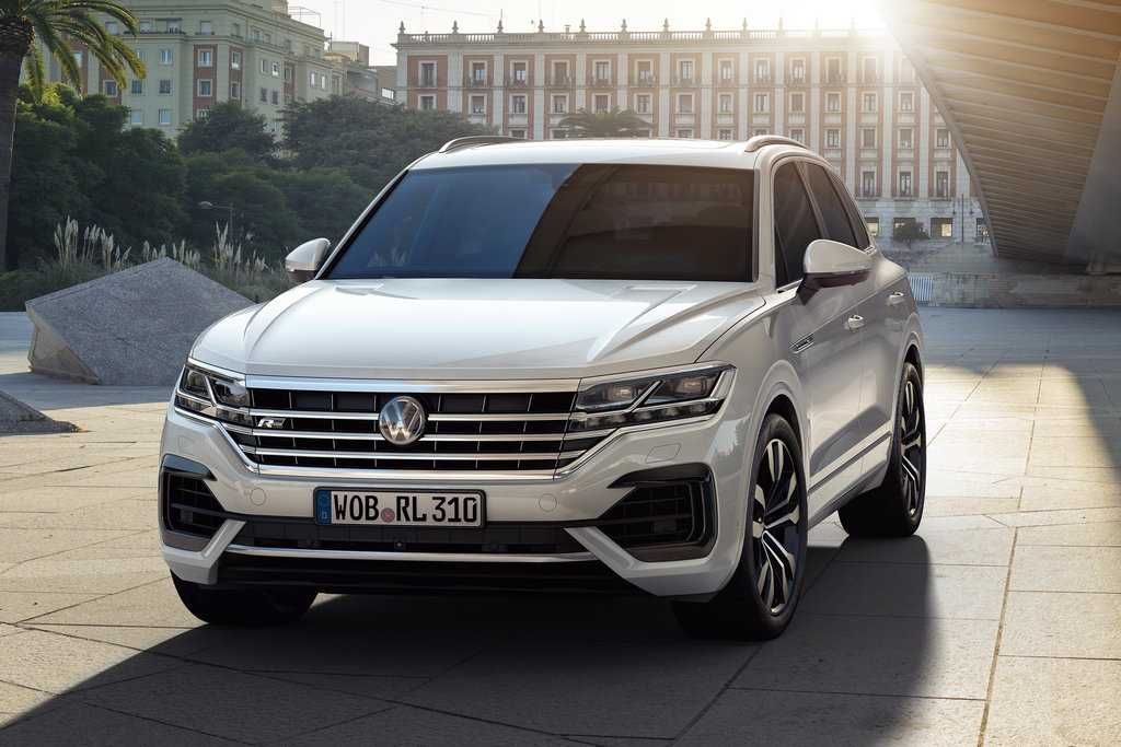 Разборка Volkswagen Touareg 3 760 R-line Бампер капот крыло фары двери