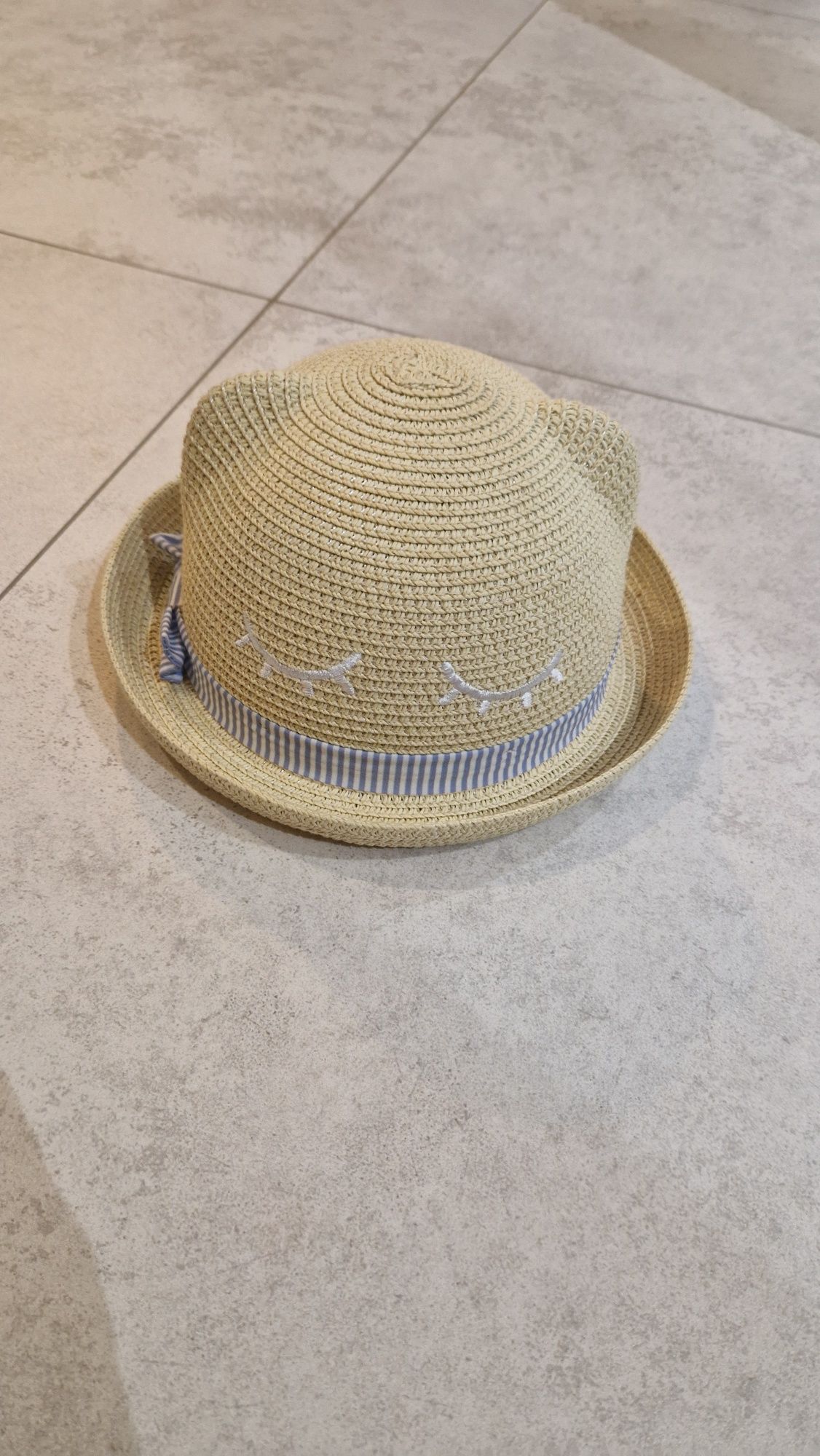 Kapelusz H&M z uszkami