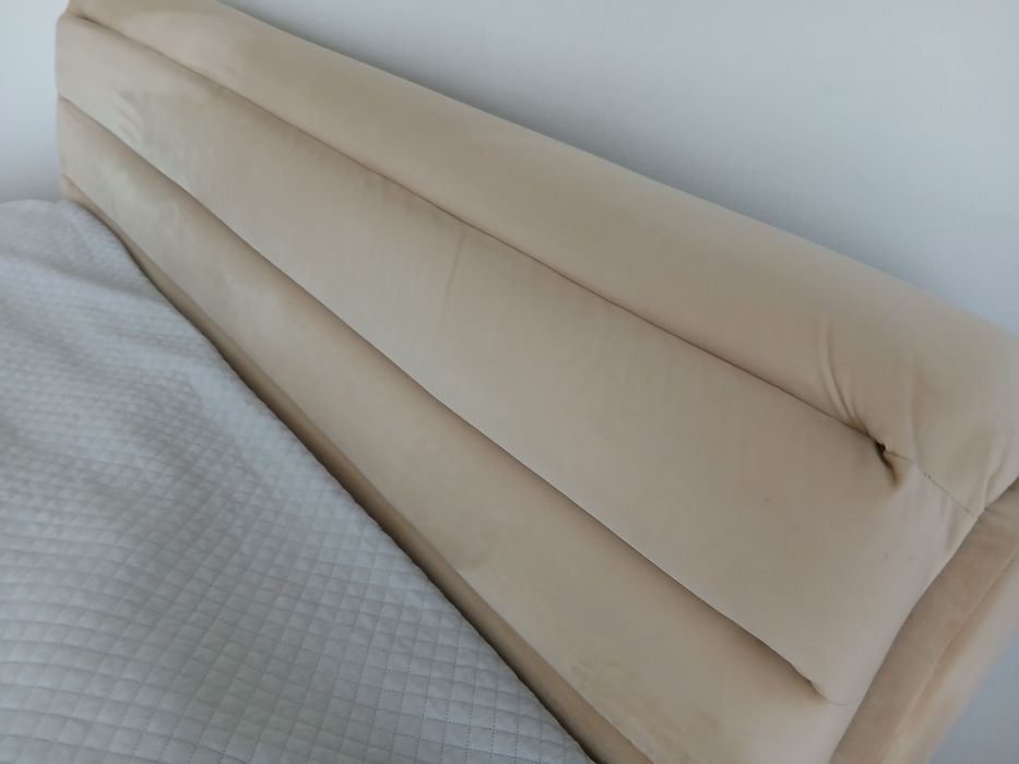 Łóżko 160x200  nowe obicie