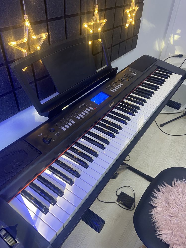 Цифрове піаніно YAMAHA piaggero NP-V80 электронное пианино, синтезатор