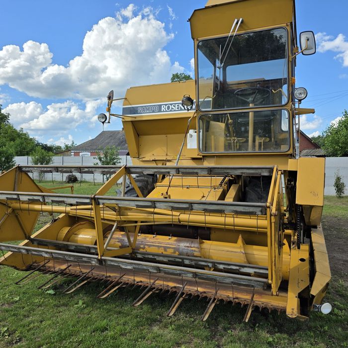 Комбайн зерно збиральний Sampo 600 680 з Фінляндії
