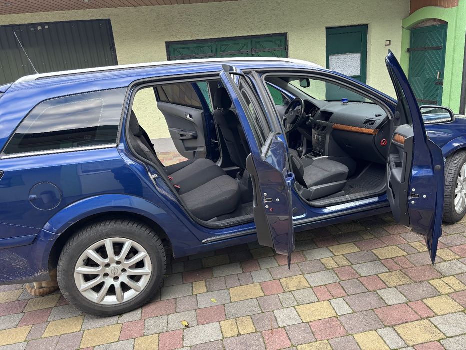 Opel Astra H 1,6 2005