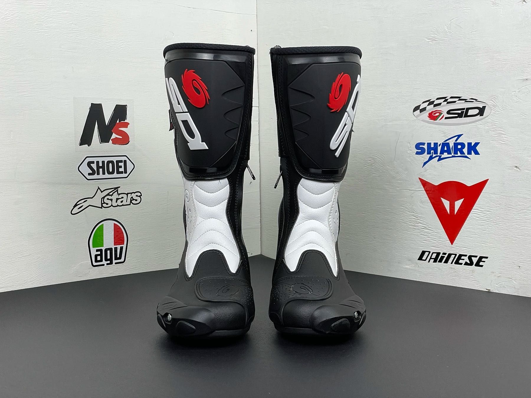Жіночі мотоботи Sidi, Alpinestars, Dainese Fusion Lei