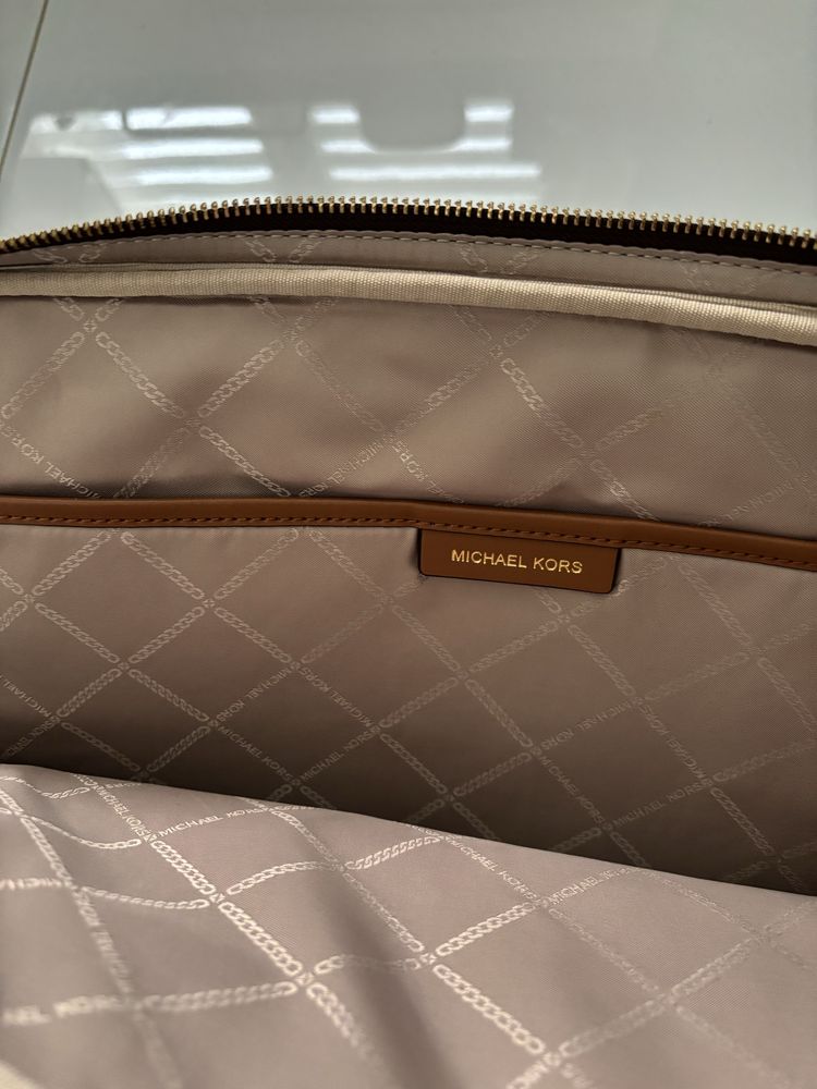 Etui na laptopa Michael kors