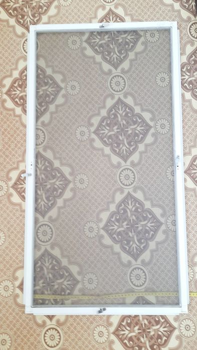 Сетка москитка металлопластиковая