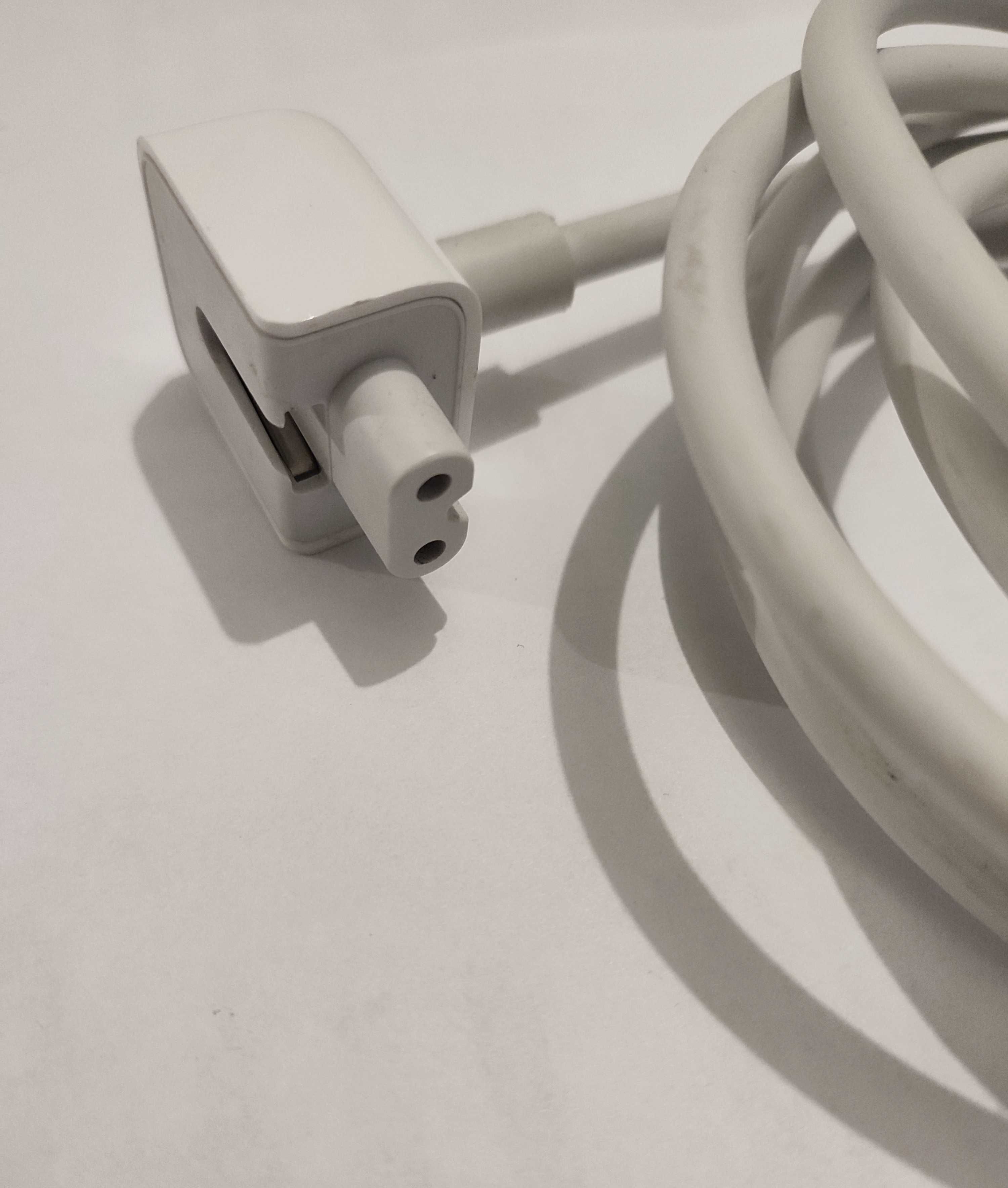 Kabel zasilający do ładowarek Apple MacBook