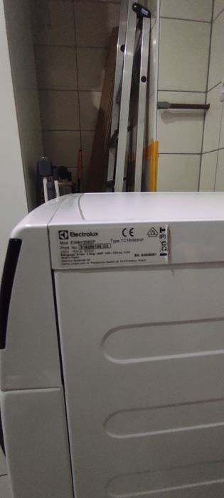 Suszarka Electrolux Perfectcare 800 EW8H358SP Jak NOWA cała lub na czę