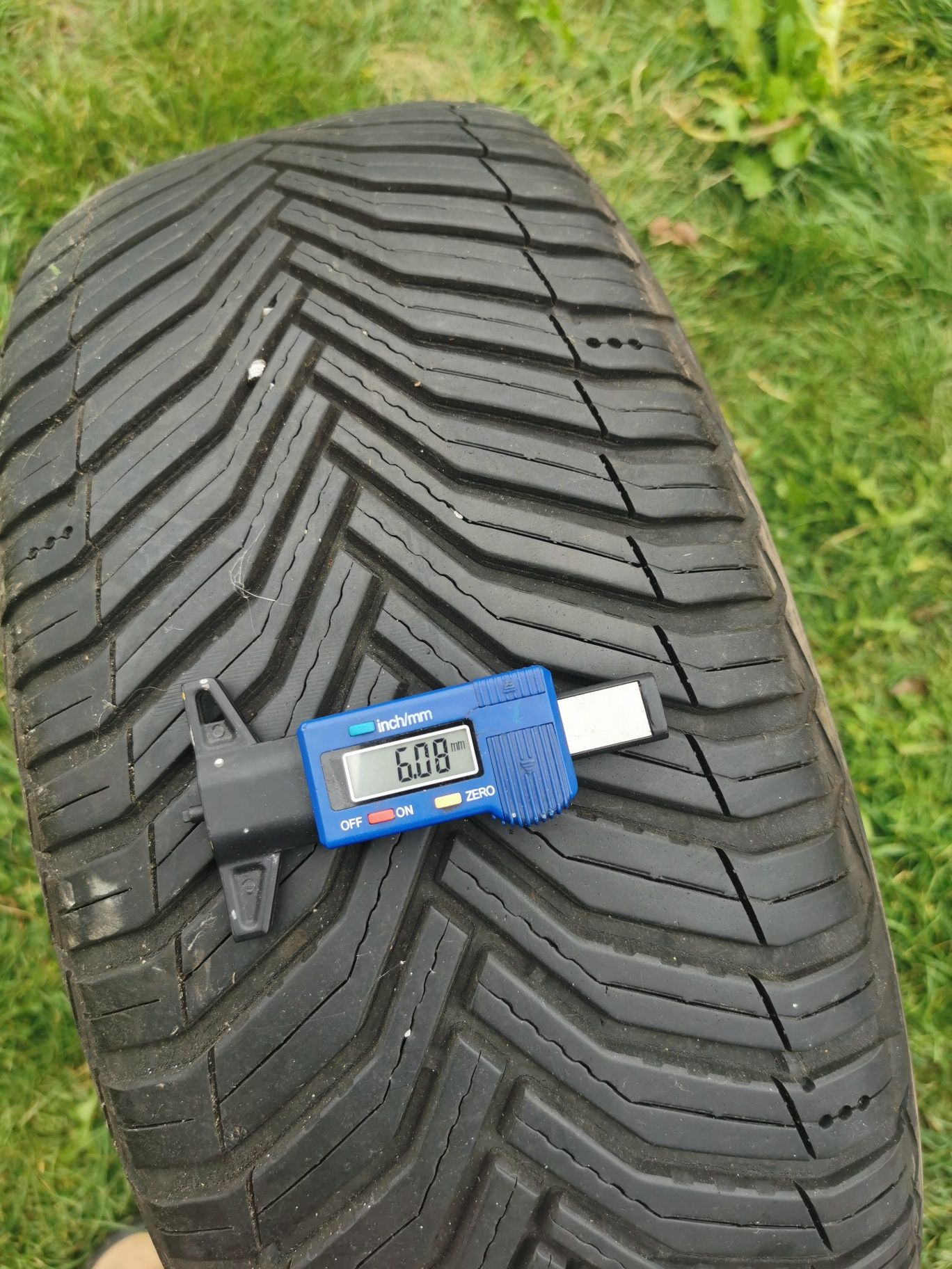 Opona 225/45 R17 94V Michelin CrossClimate 2