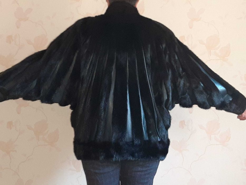 Продам норковые шубы