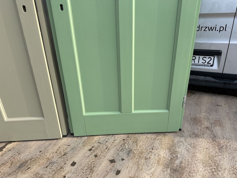Drzwi zewnętrzne drewnian 800 ofert Amerykańskie  dowolny kolorRAL NCS