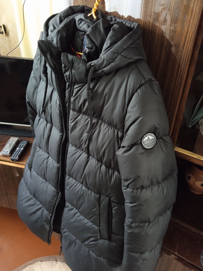 Продам пуховик XXL