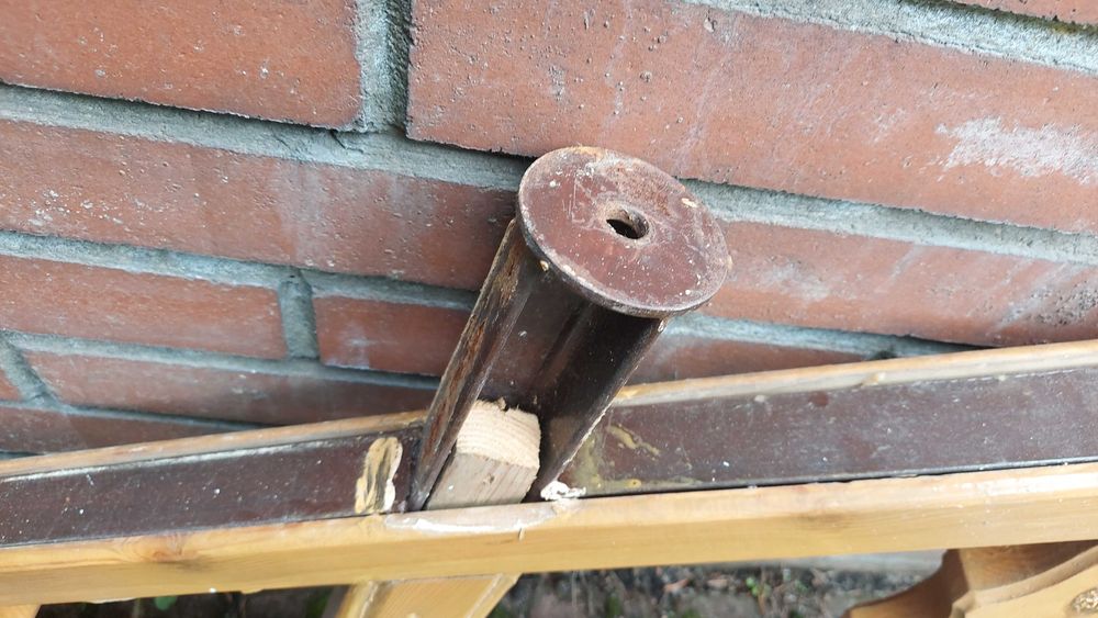 Barierki balustrady metalowo - drewniane