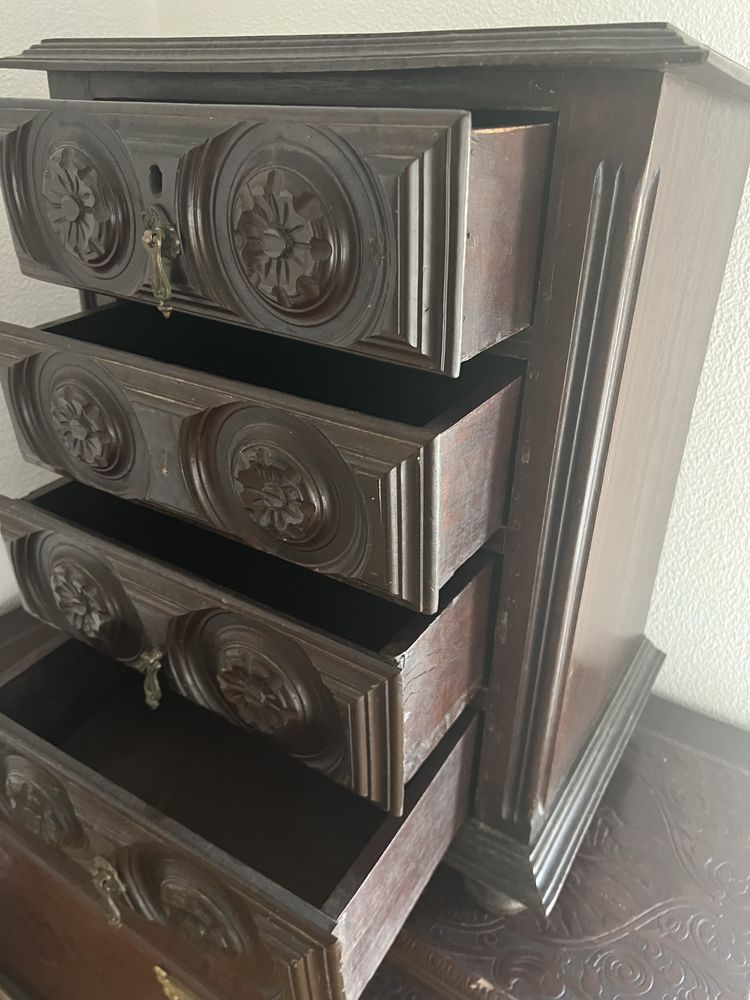 Mesa de cabeceira