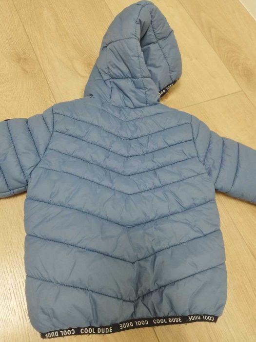 Весняна куртка на хлопчика 74-80, в гарному стані курточка детская