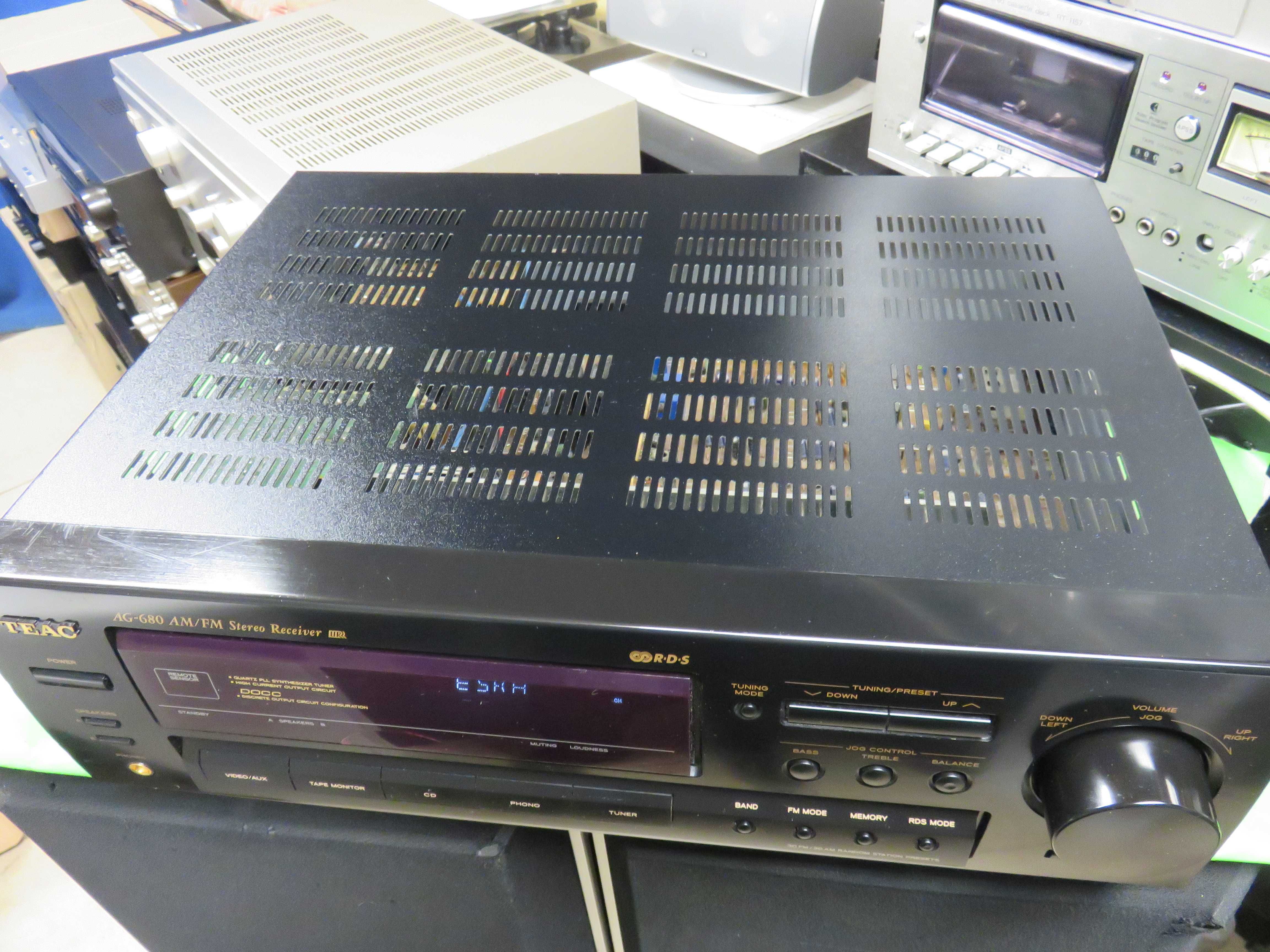 Amplituner Teac AG-680 RDS