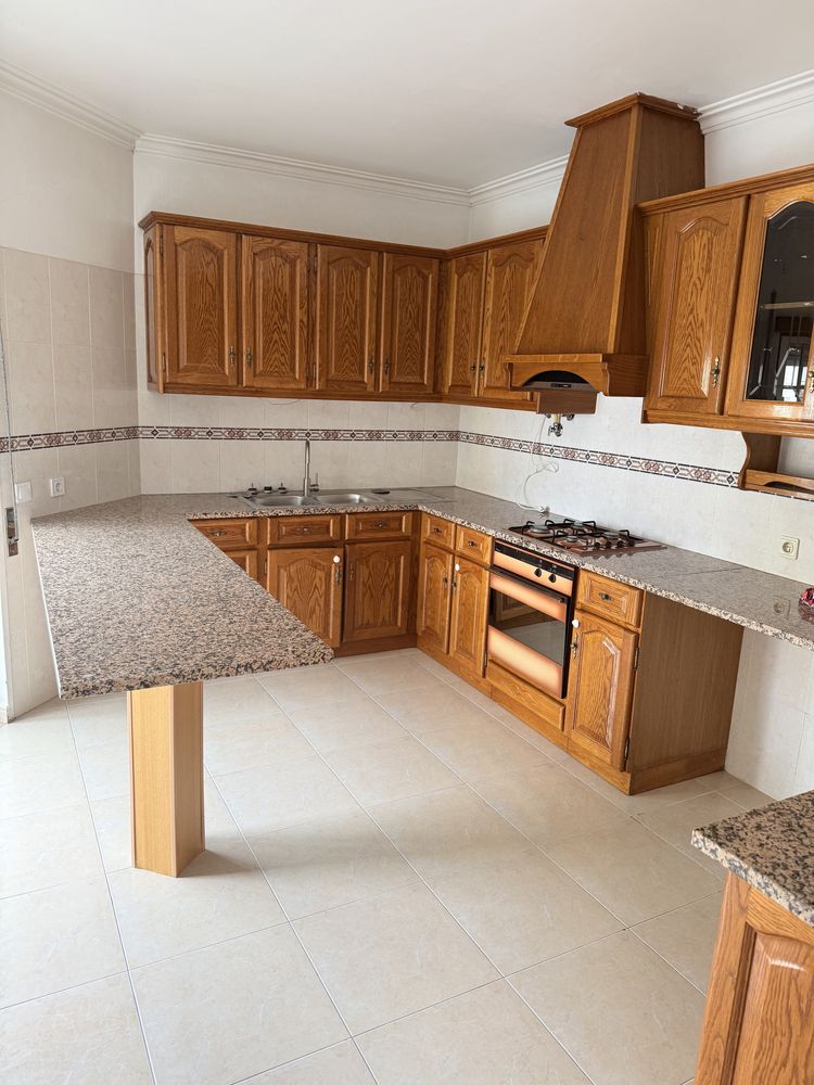 Arrenda-se Apartamento