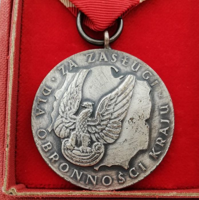 Stary medal odznaczenie kolekcja Za Zasługi Dla Obronności Kraju PRL