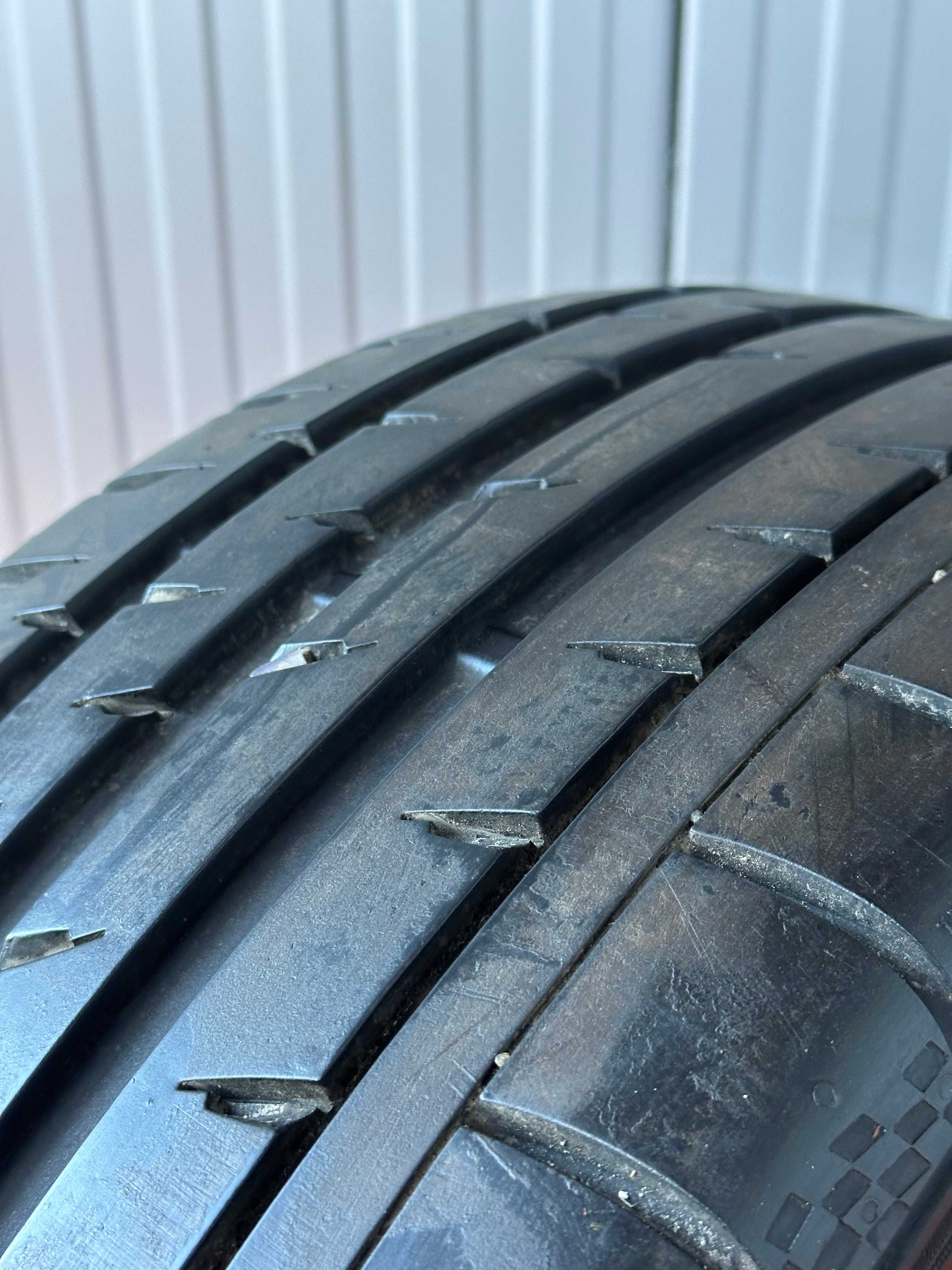 Pneus Continental ContiSportContact 3E - 215/50/17 - Novos