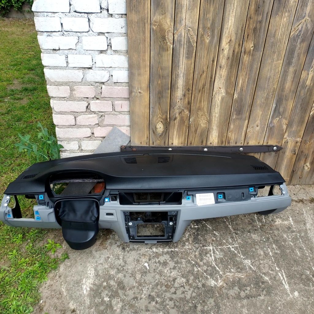 Deska rozdzielcza kokpit BMW E90