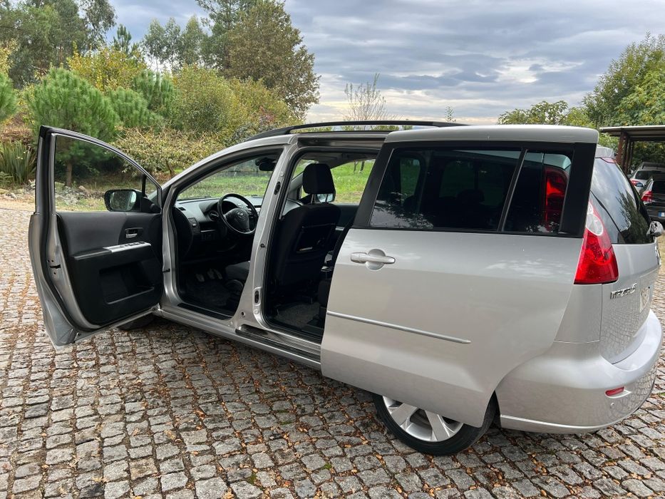 Mazda 7 lugares 2.0 143cv