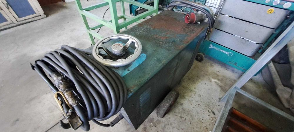Aparelho de Soldar Electrodo Elarco RT 300