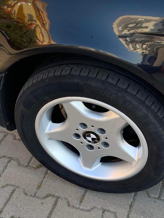 Dekielki do kół 4 sztuki BMW 68mm (kapsle, znaczki, Alu, dekle, felgi)