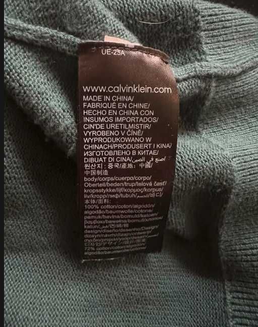 Męski stylowy sweter Calvin Klein kupiony na Zalando.