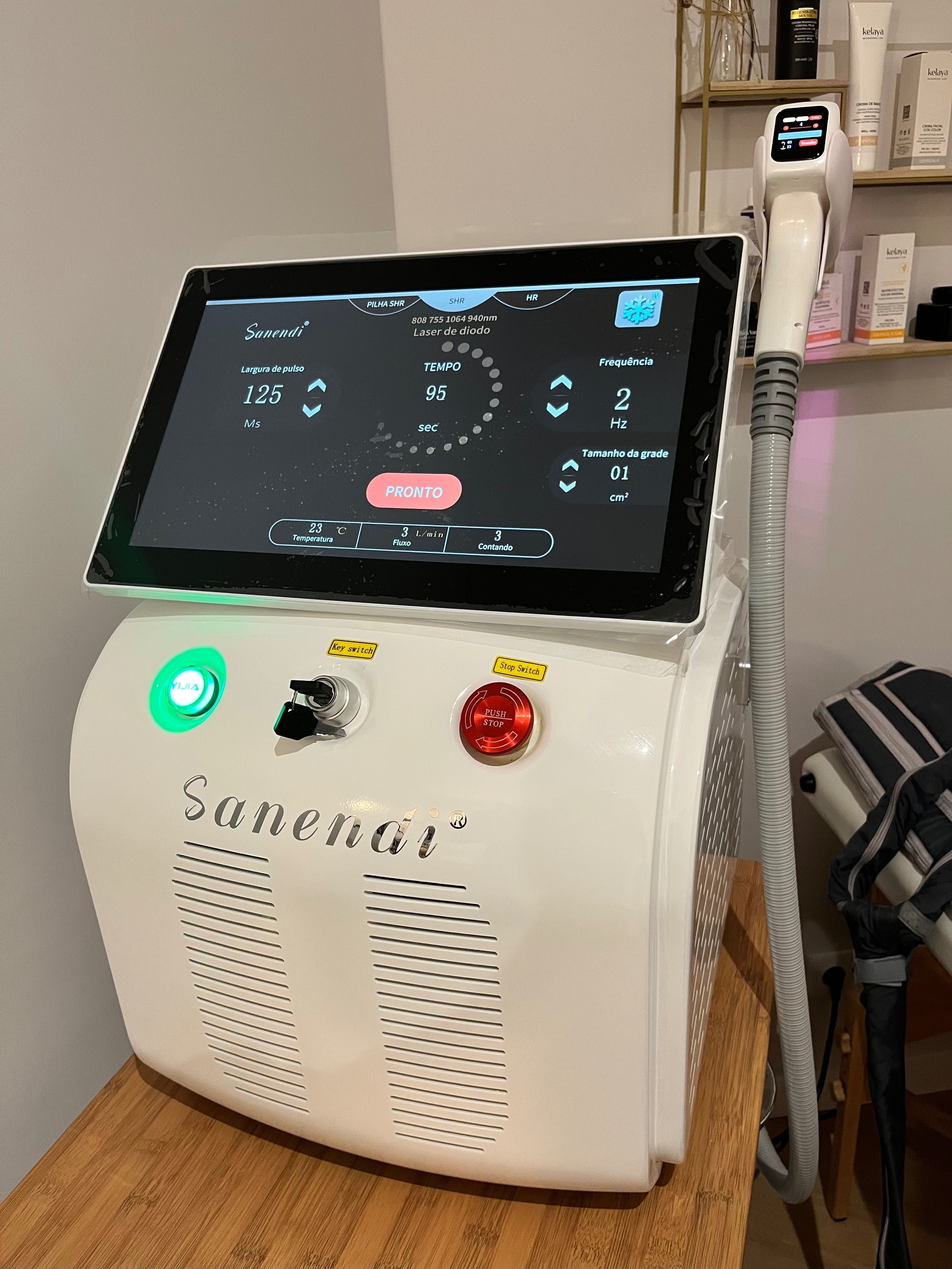 Máquina de Depilação a Laser 4 Ondas Profissional