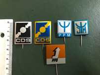 Pin's de partidos politicos 25 de Abril
