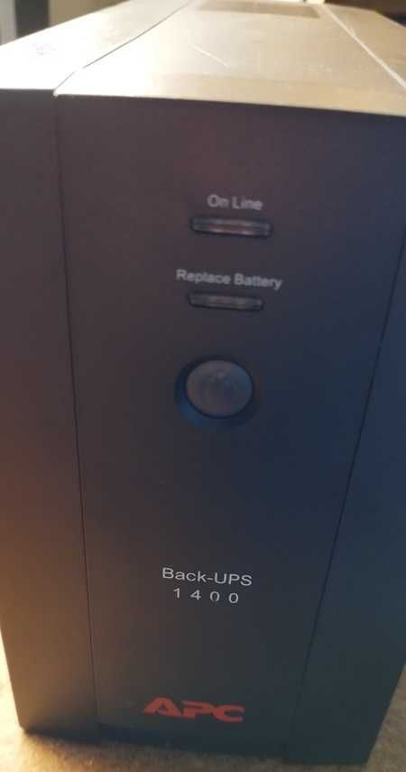 UPS APC BAK-UPS 1400