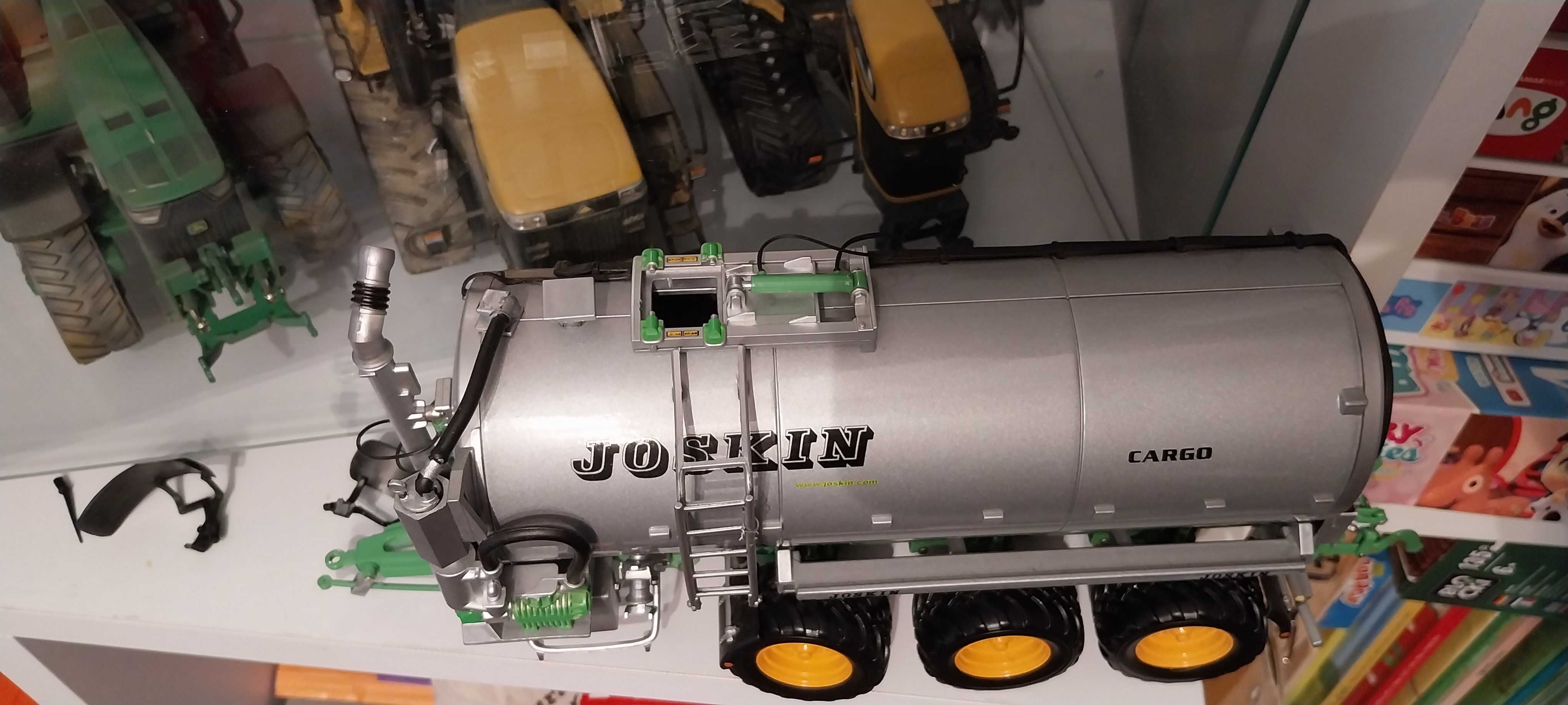 SIKU wiking UH ros Joskin cargo 1:32