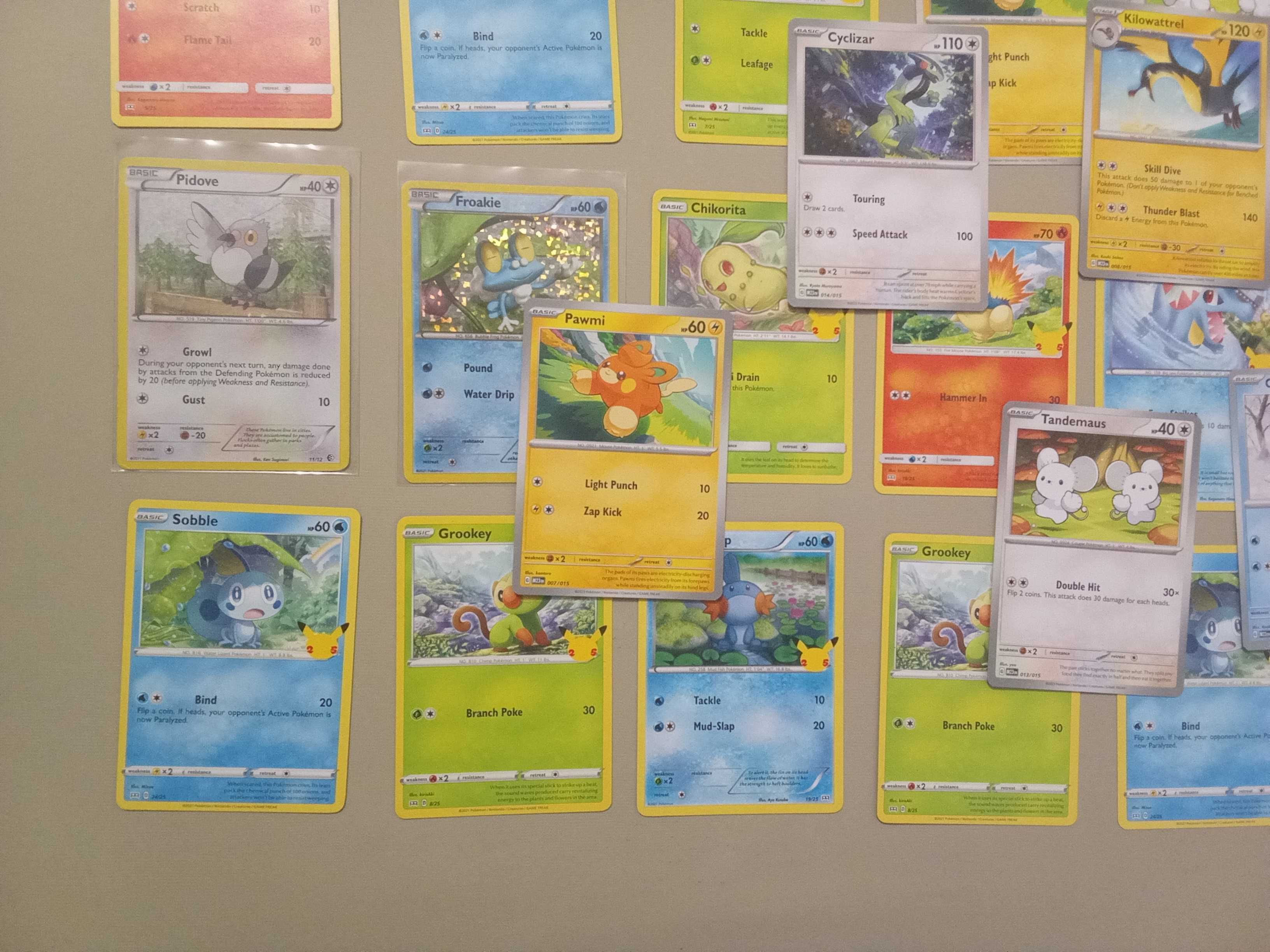 Conjunto De Cartas De Pokémon