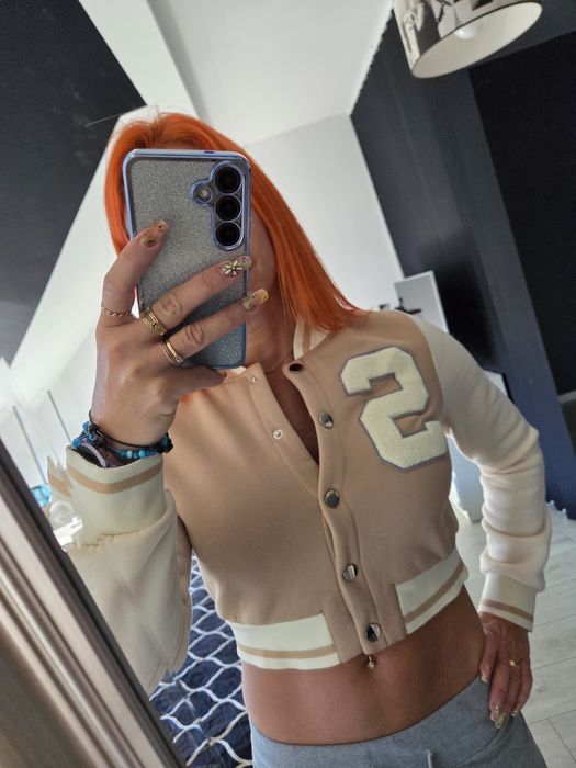 Bluza sportowa , top NÓWKA