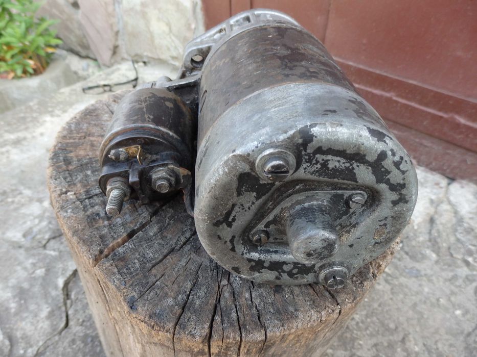 Стартер автомобільний