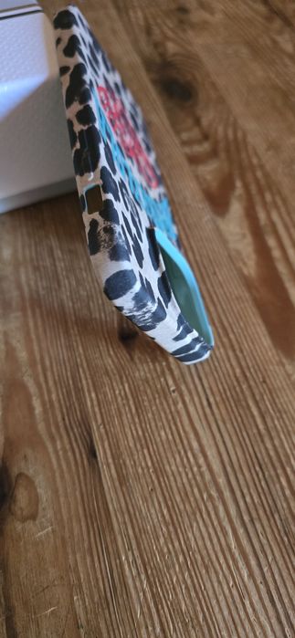 Capa para IPhone 15 Pro Max Bimba Lola