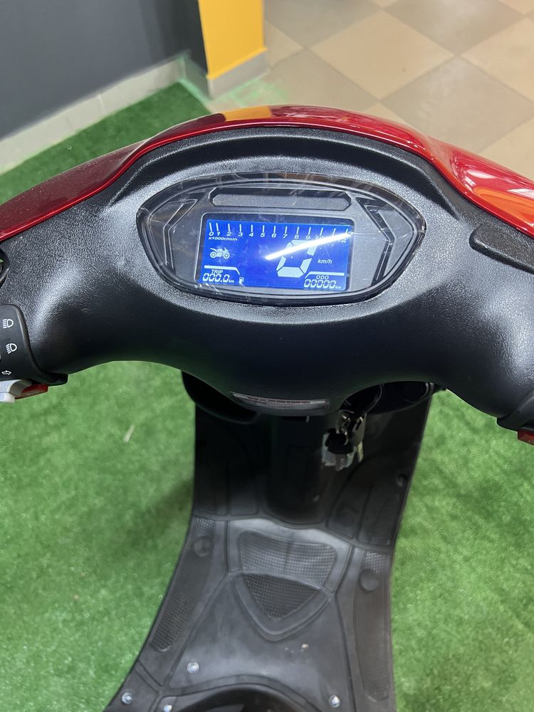 Скутер Spark Sp125S-15