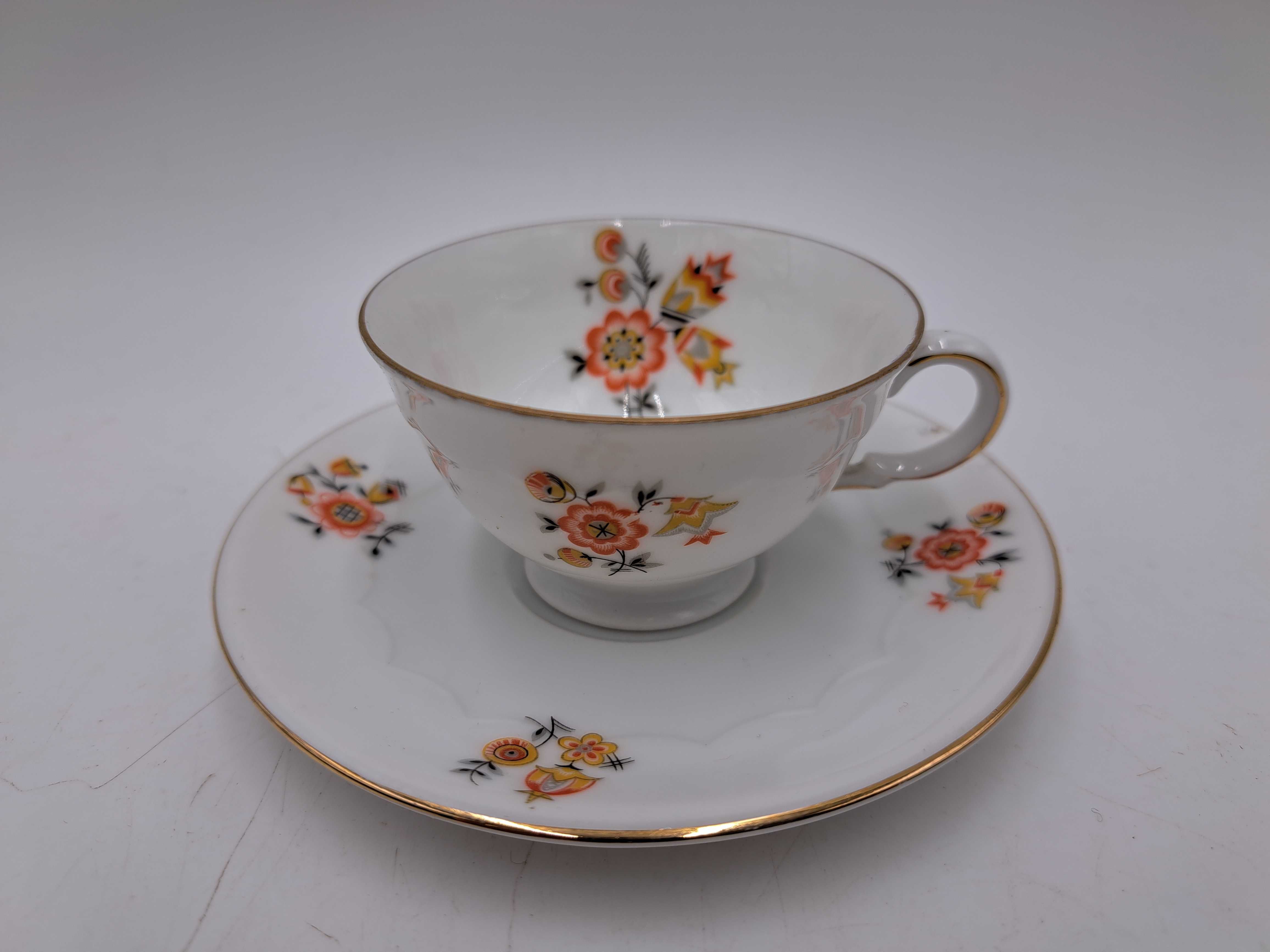 Przedwojenna filiżanka espresso Zeh Scherzer kwiaty art deco reliefy
