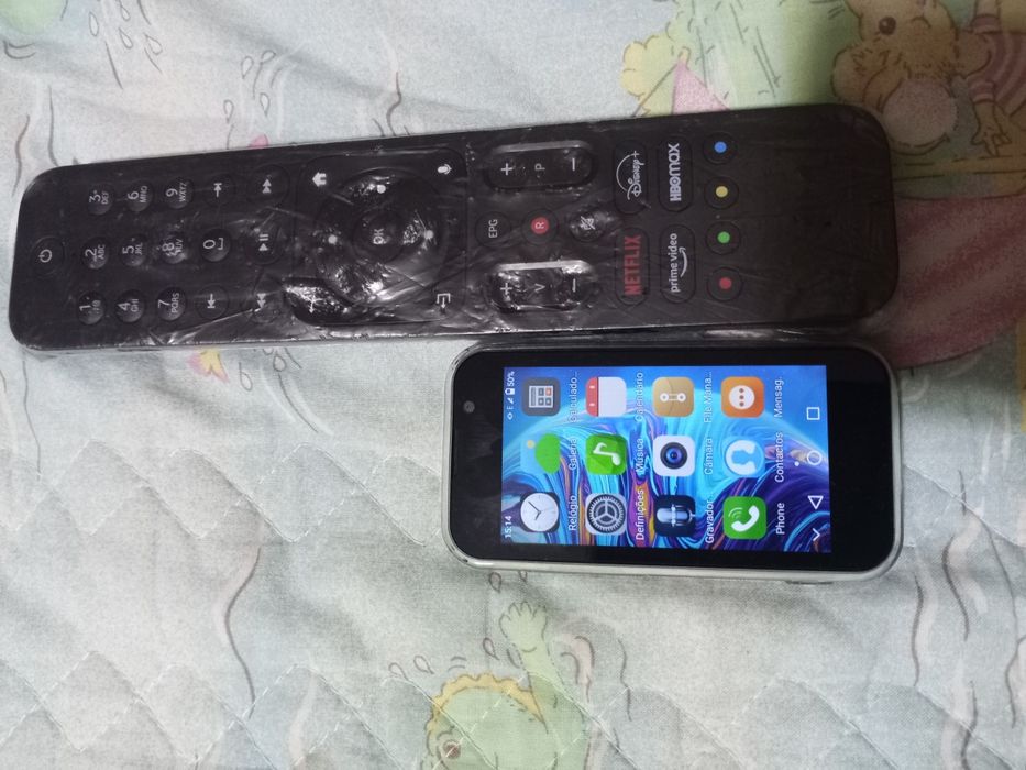 Telemóvel mini xs18pro