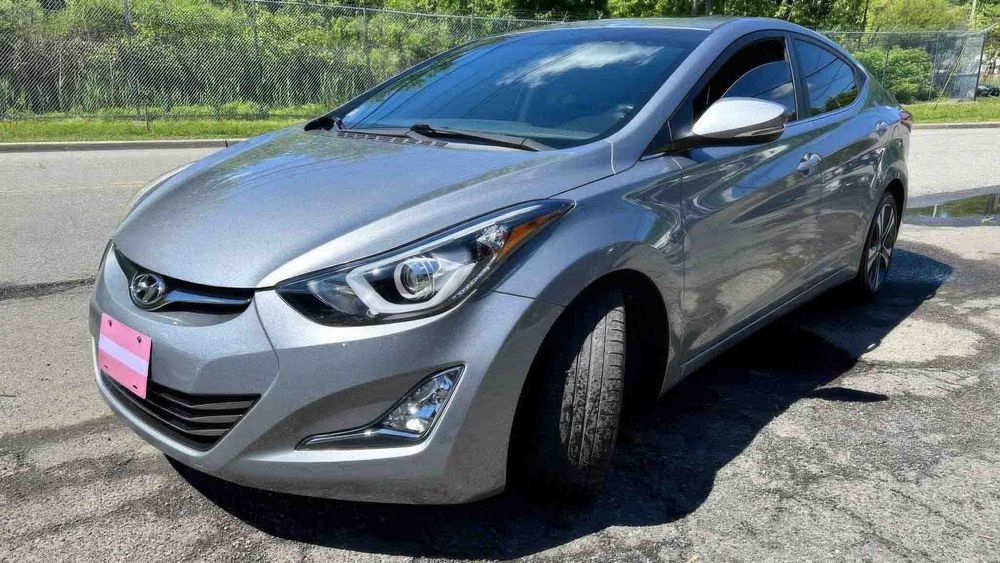 Hyundai Elantra Sport      2015