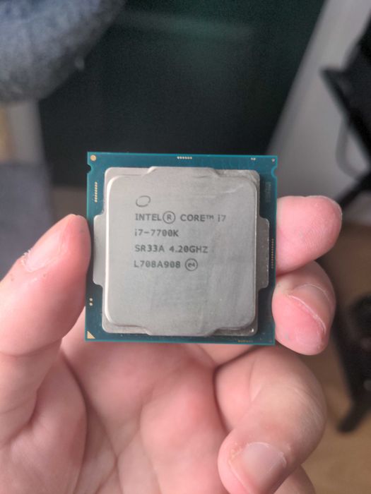CPU Intel Core i7-7700K 4 cores 4.20 GHz