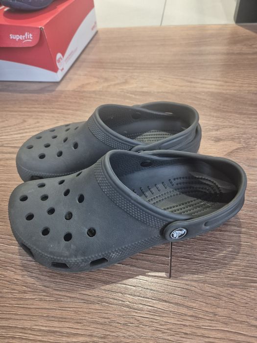 Crocsy J3 stan bdb