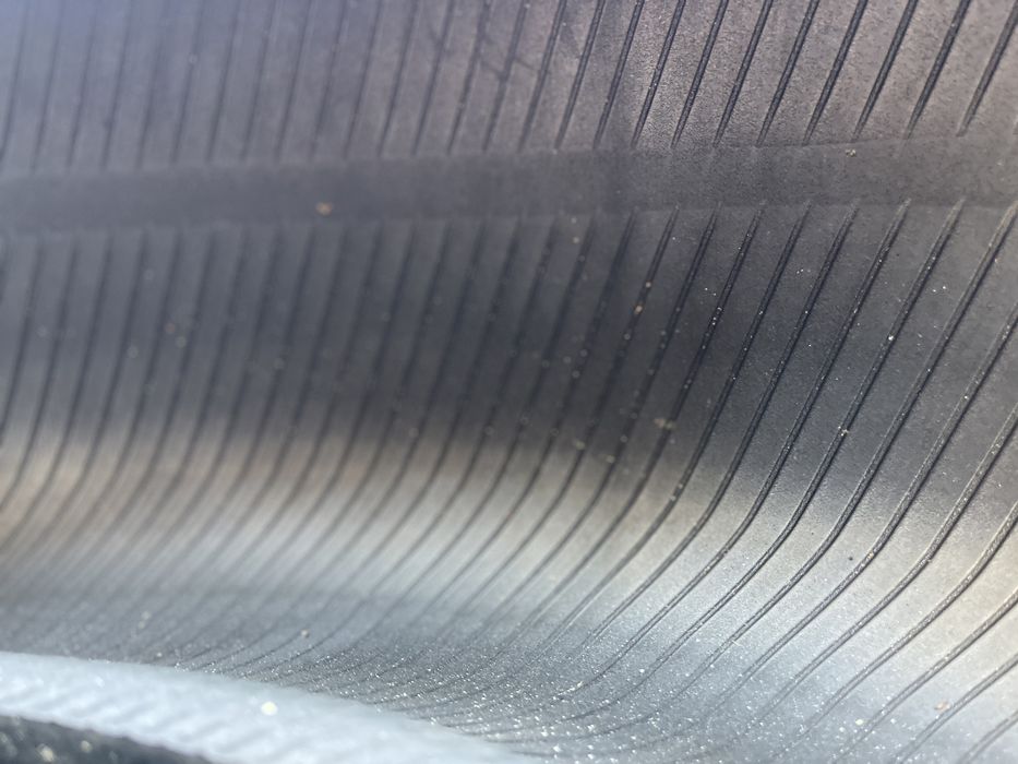 Покрышка, резина 255/45 /19. Только одна в идеальном состоянии.