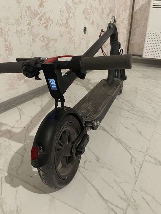 LIKE.BIKE one очень хорошем состоянии