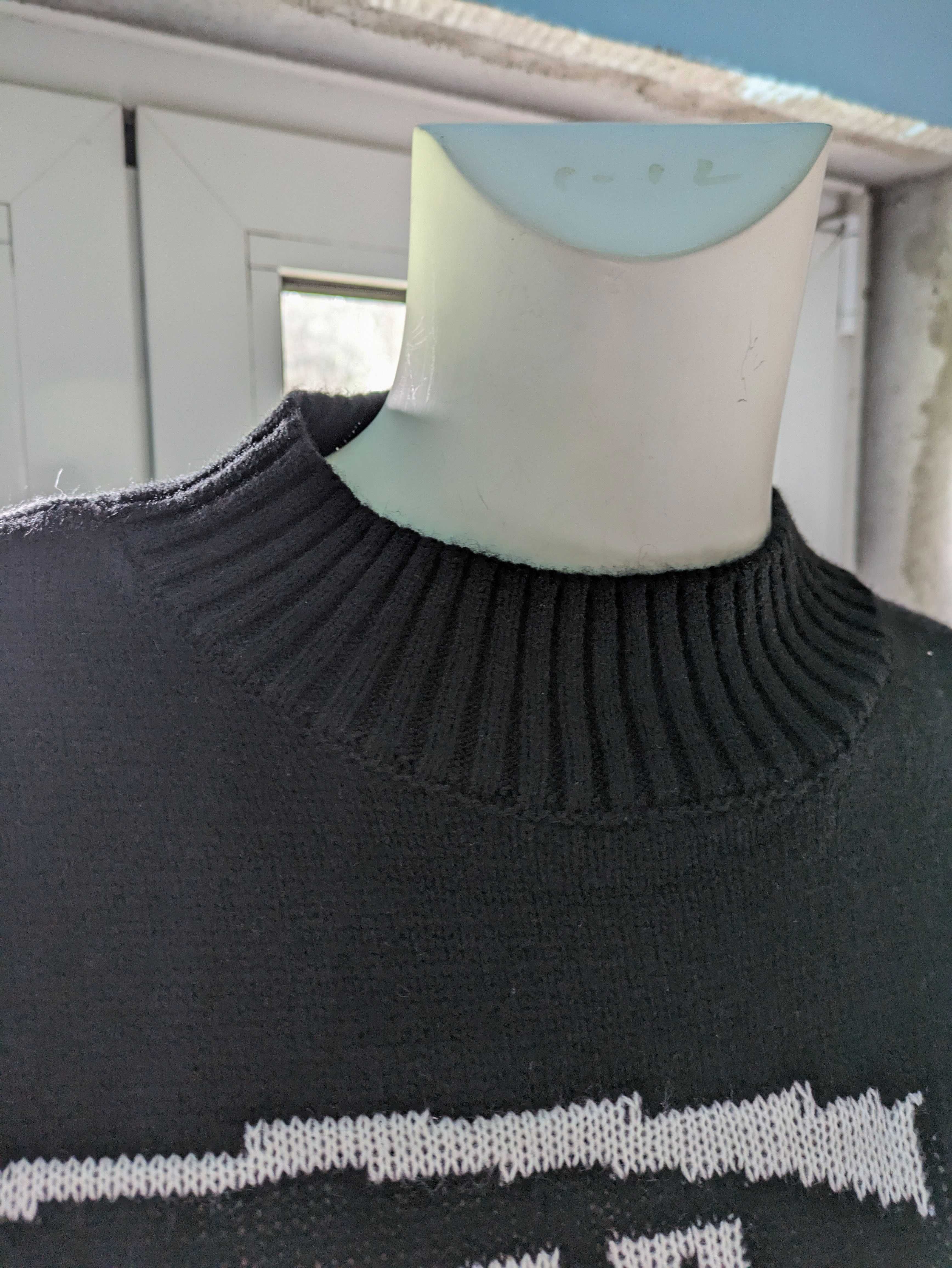 H&M Divided Camisola de Malha Preto & Branco L Motor Sport Drift