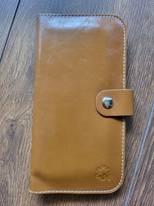 Pokrowiec etui portfel Premium brązowy 4,0-4,7 cala