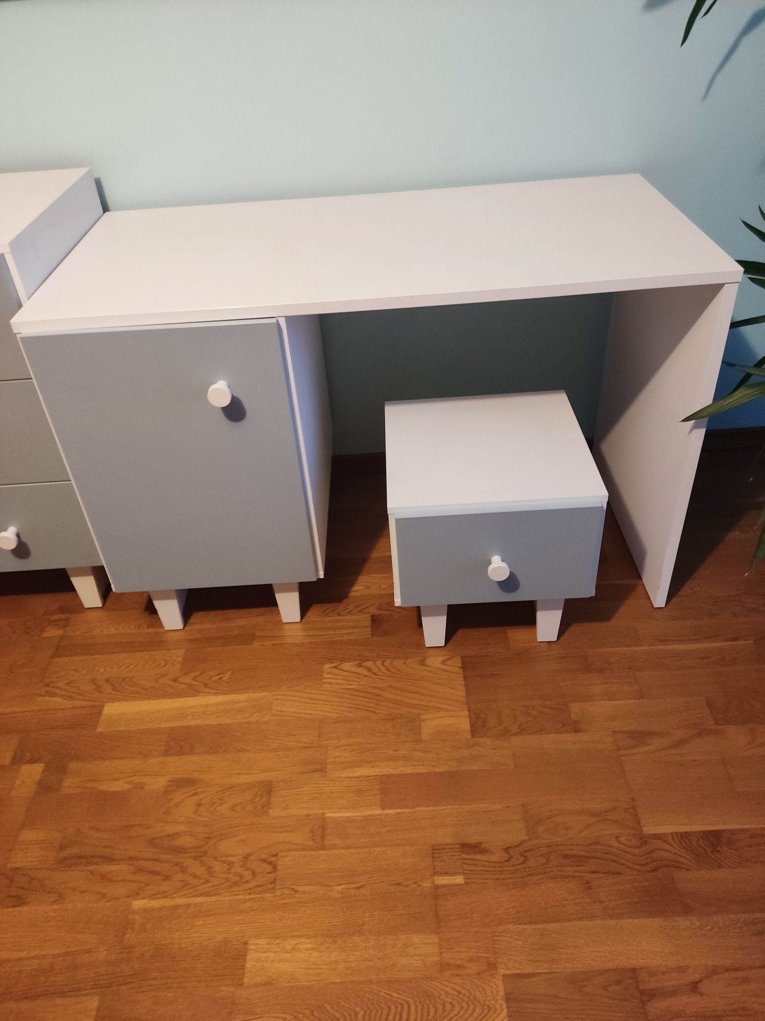 Sprzedam jak nowe meble dziecięce Vox fino